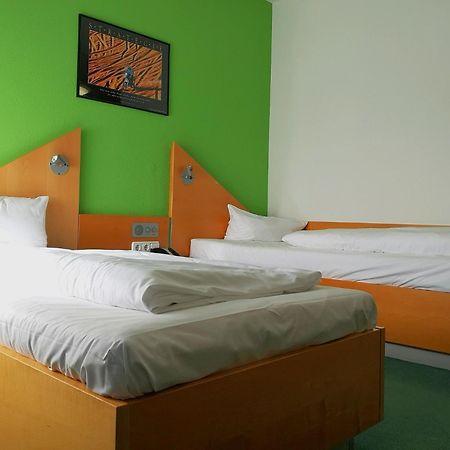 Sportschule Oberhaching Hotell Exteriör bild